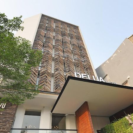 Delua Hotel Jakarta Exterior foto
