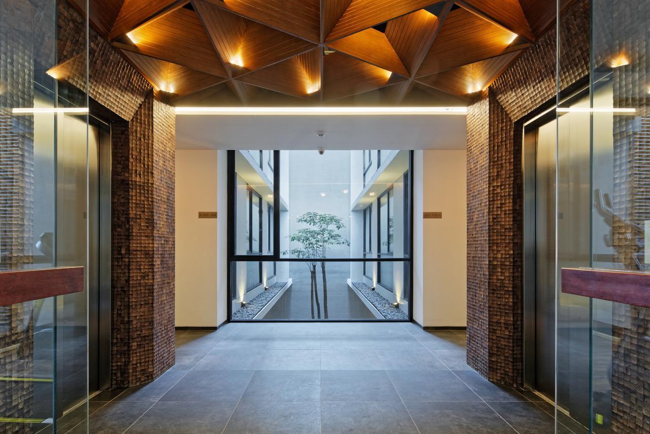 Delua Hotel Jakarta Exterior foto