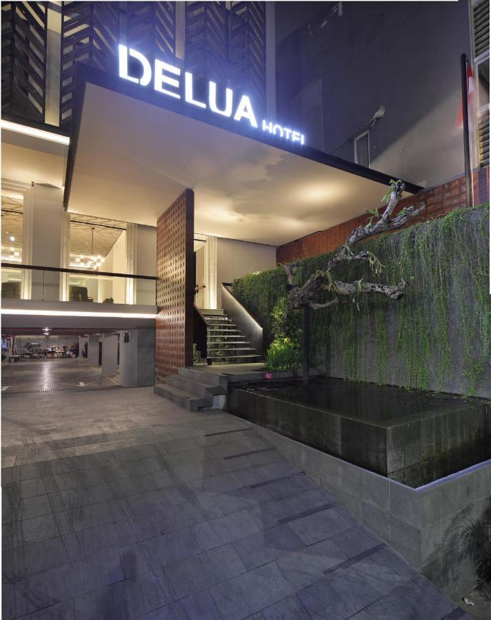 Delua Hotel Jakarta Exterior foto